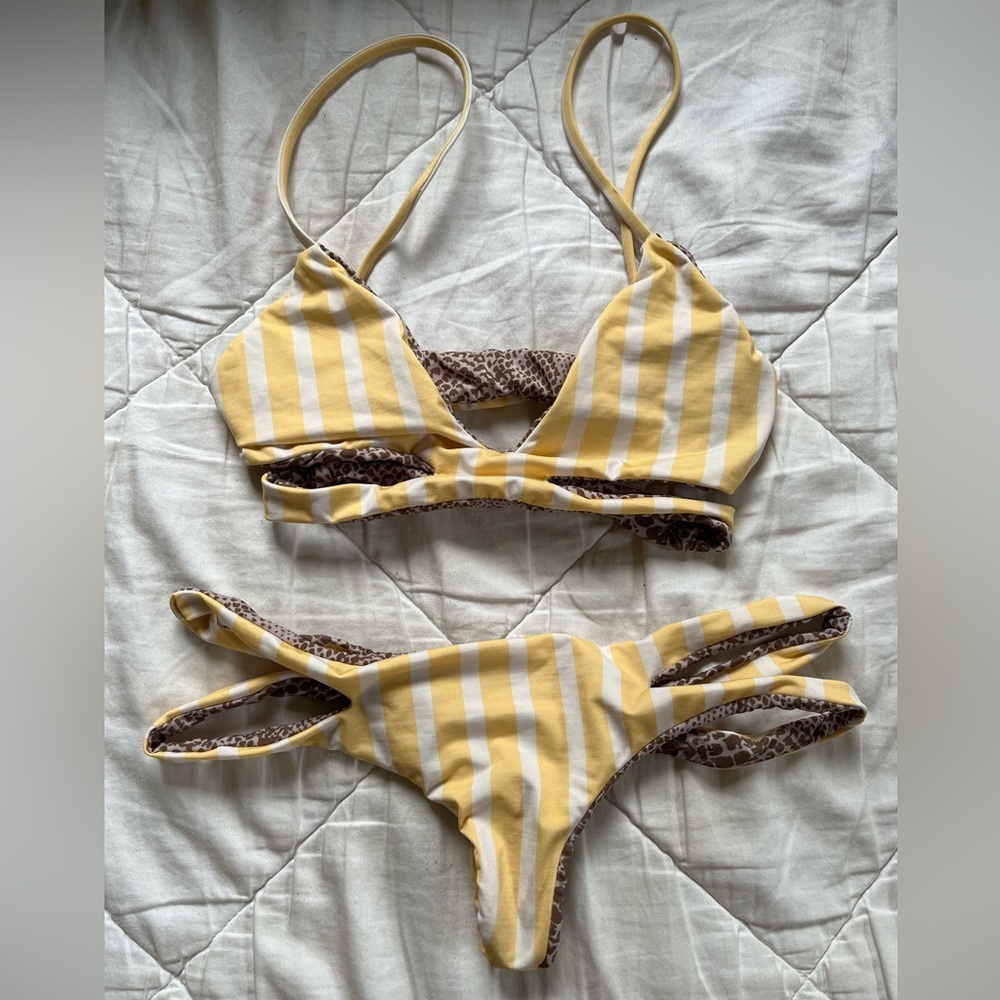 Acacia Mellow Set